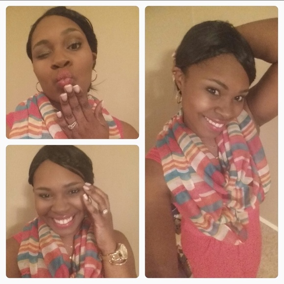 Meet your Posher, LaTisha - Picture 3 of 3